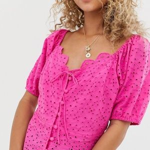ASOS DESIGN • Tea Blouse in Broderie